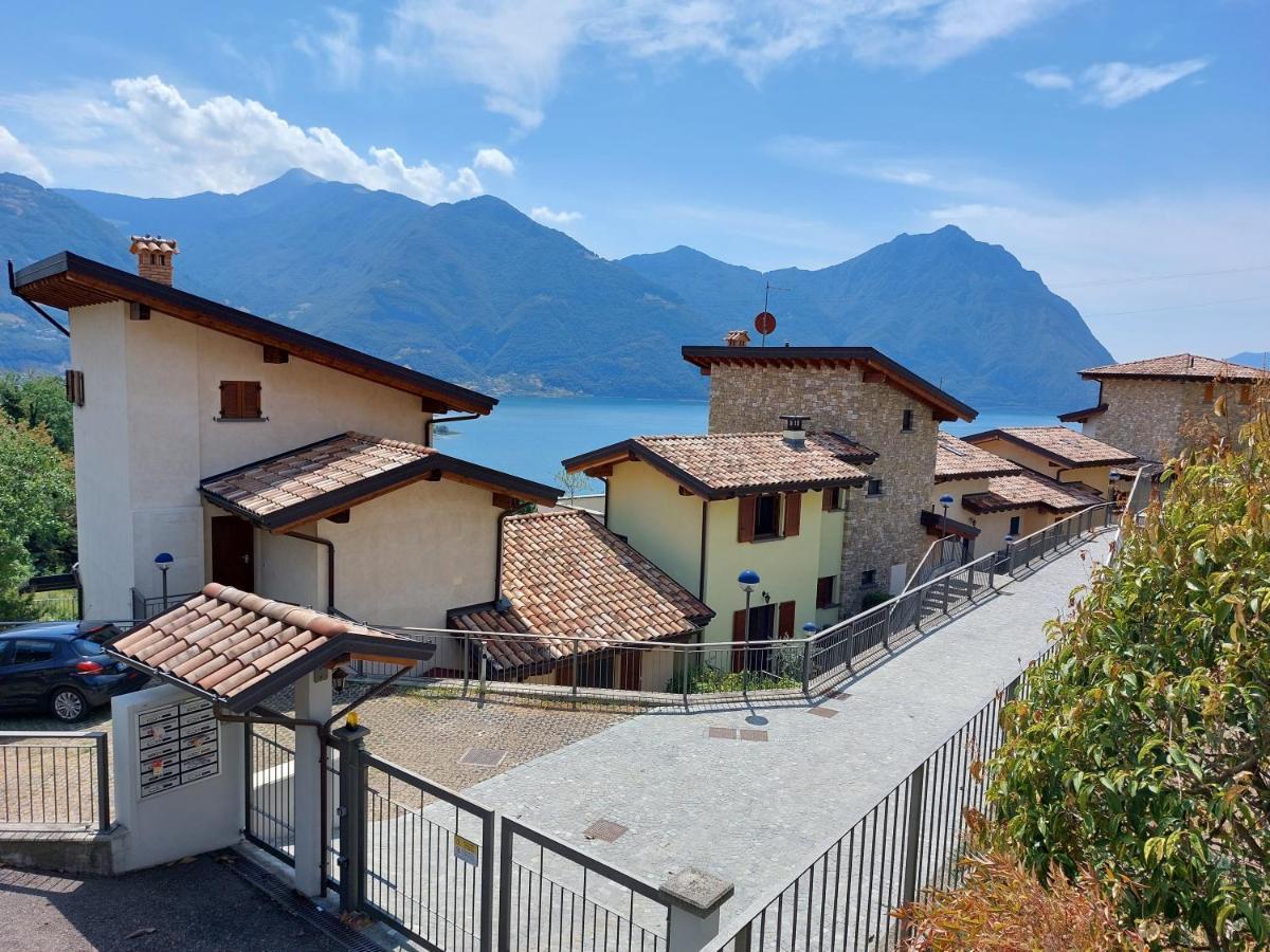 Iseo Lake Villa Con Vista Lago E Piscina Costa Volpino Ngoại thất bức ảnh